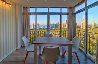 Appartement à Avenida de nicaragua 51. Oportunidad única en benidorm  zona poniente alto