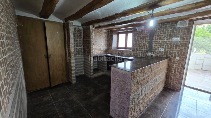 Foto 8387d433-daec-4283-8e54-4e6afe6f18d2. Casa adossada a Capellades
