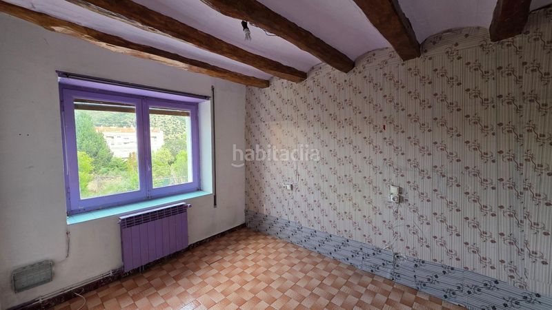 Foto b5233cca-856f-47fb-888e-decd48744734. Casa adossada a Capellades