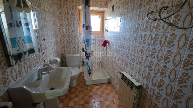 Foto ec2503f0-0493-41b1-a7ac-29b09b626768. Casa adossada a Capellades
