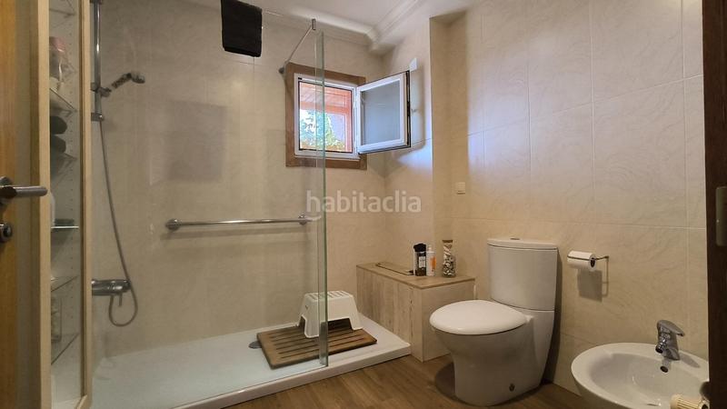 Foto 38b11ff5-64c5-4d35-8e8c-5d6396228a0b. Semi detached house with heating parking pool in Poio