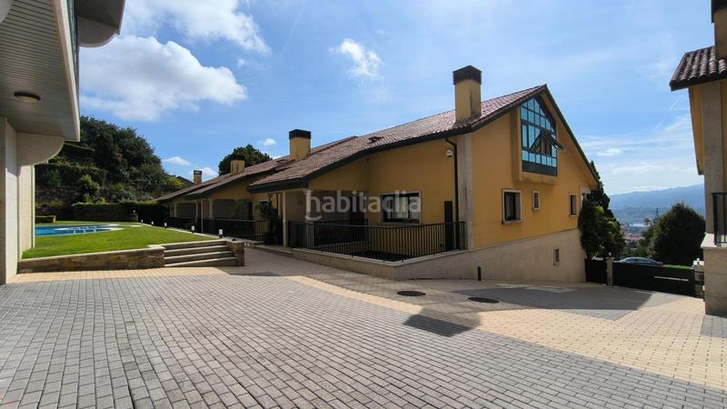 Foto 4f121df0-59bf-48b0-8c8d-513be2d62431. Semi detached house with heating parking pool in Poio