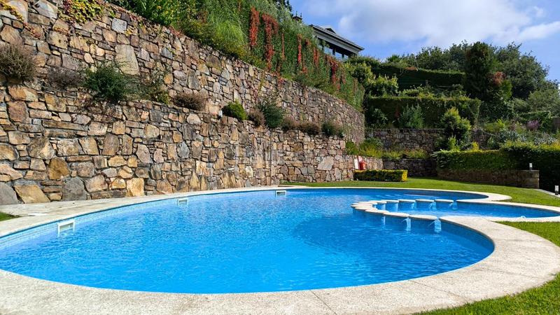 Foto 713d2699-d105-4956-81ff-db4405502dad. Semi detached house with heating parking pool in Poio