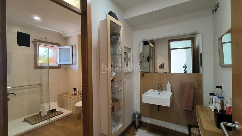 Foto d742abc6-09ae-4d1b-8f80-ab831dbd06cc. Semi detached house with heating parking pool in Poio