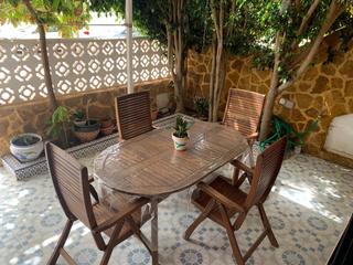 Casa  Calle de helena 772. Encantadora planta baja con terraza privada, piscina y todo el e