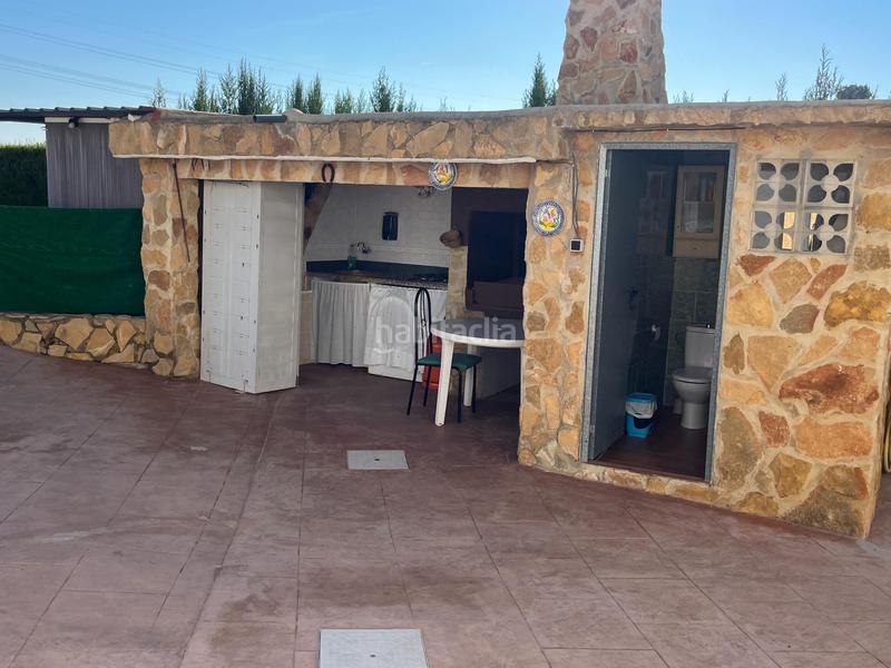 Foto 270384a0-efb9-463d-9968-a11b5bc93a14. Xalet amb aparcament piscina a Montroy