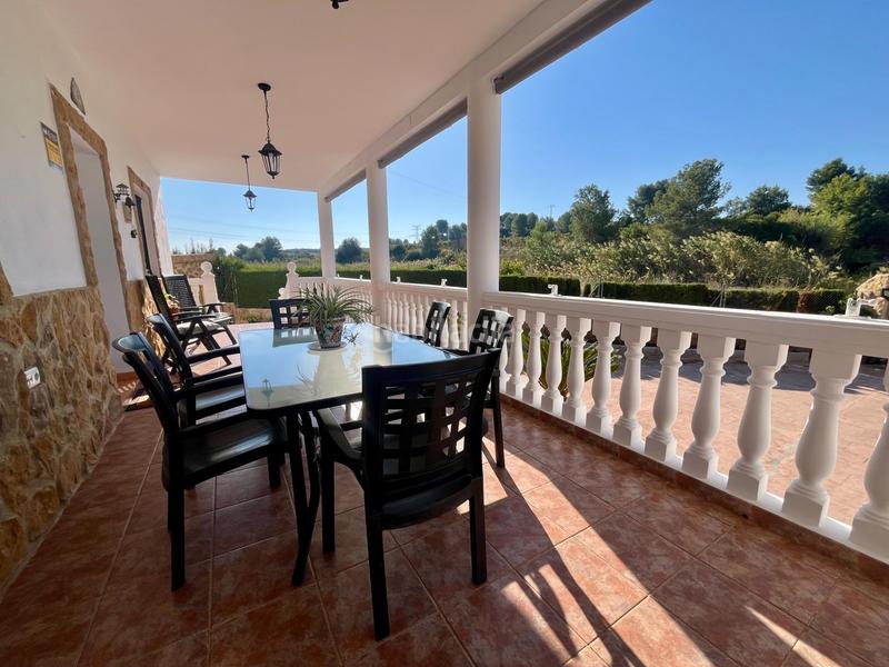 Foto 452ab4e0-4c82-4d2b-9a44-35d29fdbf987. Xalet amb aparcament piscina a Montroy