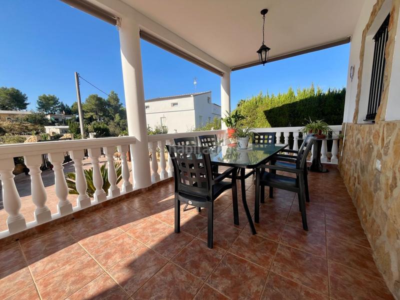 Foto 6721027a-c23d-48e4-948b-0eb0b808e6e8. Xalet amb aparcament piscina a Montroy