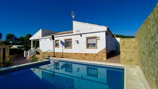 Xalet  De la sabotxa. Chalet para entrar en montroy