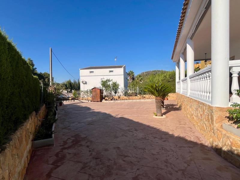 Foto eba12efd-b1a4-4b3e-9532-0d1437531cbc. Xalet amb aparcament piscina a Montroy