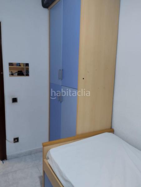 Foto bf502c57-6b25-4d43-a49a-bd8fff361bc8. Appartement in Sant Crist Badalona