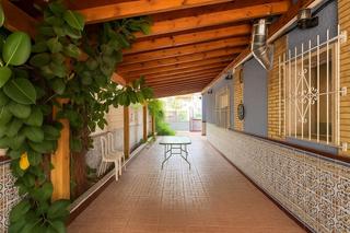 Haus  Pintor vitorio nicolas. Planta baja en la mejor zona de los narejos, a solo 180 m de la
