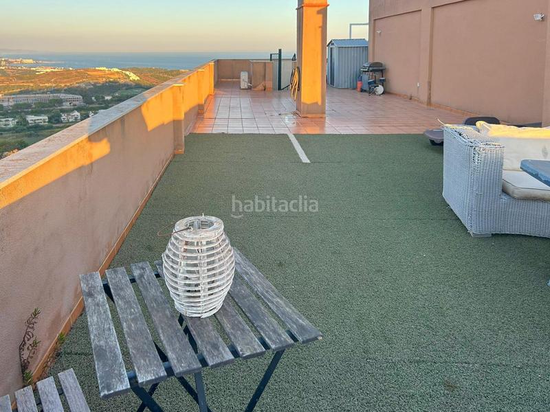 Foto 4954db5a-bfb9-4a36-9122-d028230eaf99. Attique avec parking dans Doña Julia Golf Casares