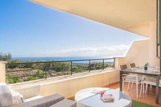 Ático  Calle higuera. Atico duplex con vistas al mar y dos plazas de garaje.