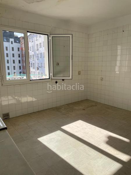 Foto 47928684-2034-4bd6-92e7-dcfeb9033d31. Pis a calle del escultor laviada 6 a Vallobín Oviedo