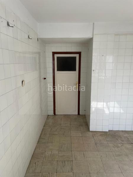 Foto 613a5612-dbc6-4beb-b78a-fe3538d9226f. Pis a calle del escultor laviada 6 a Vallobín Oviedo