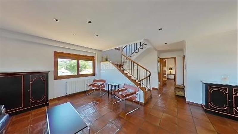 Foto f42eb164-4b6c-41c1-9fef-b08c2bde98df. Xalet amb aparcament piscina a Font d´en Carròs (la)