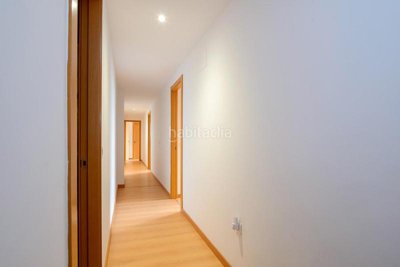 Foto 0a5ed09f-7229-4f7c-ba8c-2db052f6b18b. Dachwohnung in calle de josé maría marcilla 19 in Oviedo