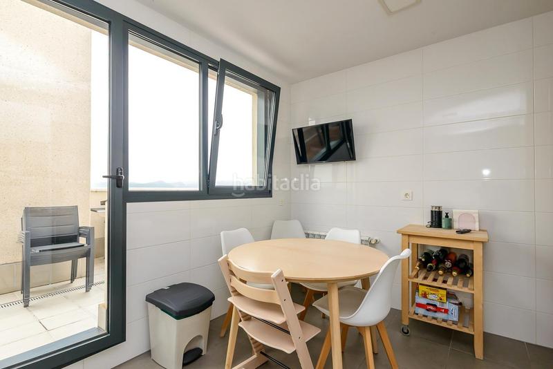 Foto 3c161159-39c1-4d43-b0f8-fed705c719c5. Dachwohnung in calle de josé maría marcilla 19 in Oviedo