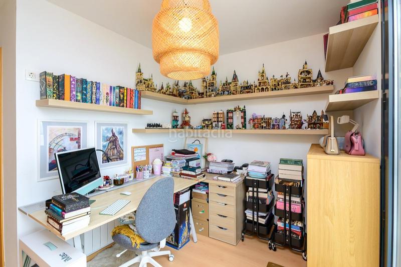 Foto df466d5c-a7b4-466b-8bda-81f9645ee9b4. Dachwohnung in calle de josé maría marcilla 19 in Oviedo