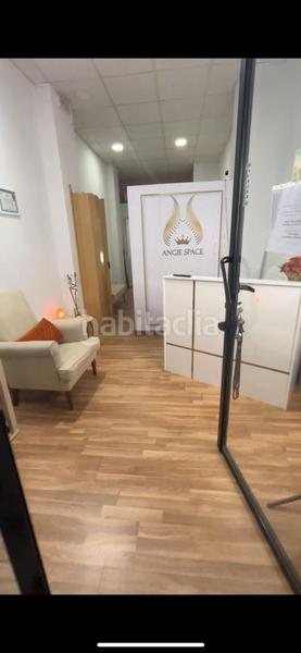 Foto d02178e8-e76d-469f-ae39-8f40ee878c33. Traspaso local comercial traspaso de negocio de estética y bienestar en valencia capital en Barcelona