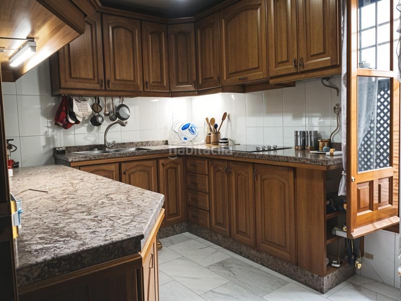 Foto 908fcec0-789c-4f36-9972-d5b58c8f9bc4. Reihenhaus mit heizung parking in Sta. Marina - San Andrés - San Pablo - San Lorenzo Córdoba