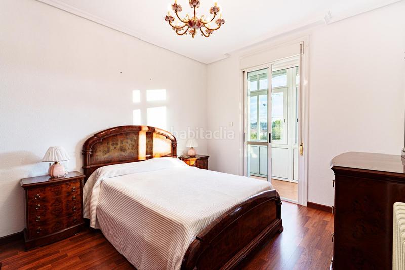 Foto 1fff38d8-2d40-4378-a38e-d18b47cfa0b8. Chalet mit heizung parking in A Carballeira Ourense