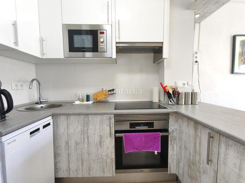 Foto 5fd5627f-d81e-4dfa-ae84-1f7975f635f6. Pis amb aparcament a calas Santa Pola este Santa Pola