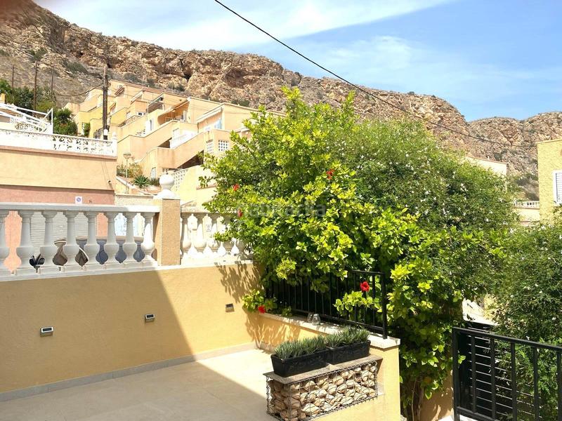 Foto 974a4d7b-e440-4916-8457-a6b8e45d37d0. Pis amb aparcament a calas Santa Pola este Santa Pola