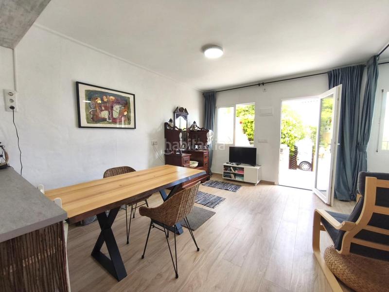 Foto e8b09636-38e2-4e45-9432-277d6559e509. Pis amb aparcament a calas Santa Pola este Santa Pola