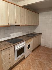 Pis a Rio san pedro 10. Se vende  piso  exterior para reformar  ubicado en la calle río