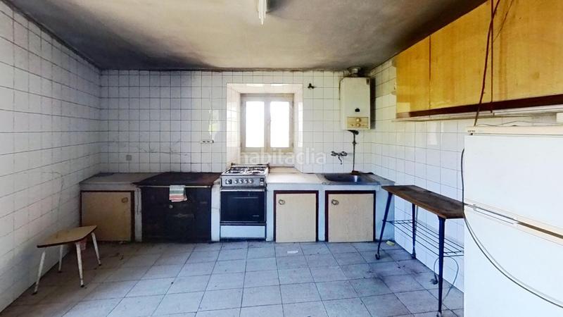 Foto 4b0544c9-7dbe-4f47-be62-4f8d4eaebd0e. Maison dans lugar poles 11 dans Salas