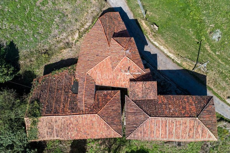 Foto 64055d95-9659-4d13-9ded-56f74f709acf. Maison dans lugar poles 11 dans Salas