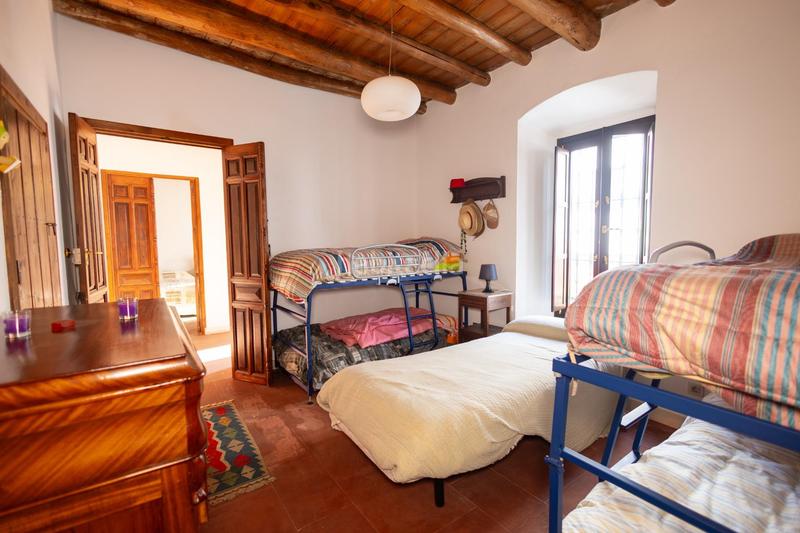 Foto 01f23796-47f7-43e1-ac94-74ac0962a2a7. Casa amb calefacció a Corteconcepción