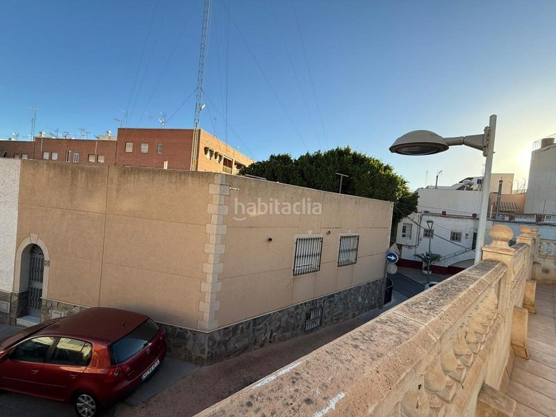 Foto bd7d7f5b-cc7c-4d85-9726-ba046bd48fb5. Casa adossada amb aparcament a Esperanza - Quemadero Almería