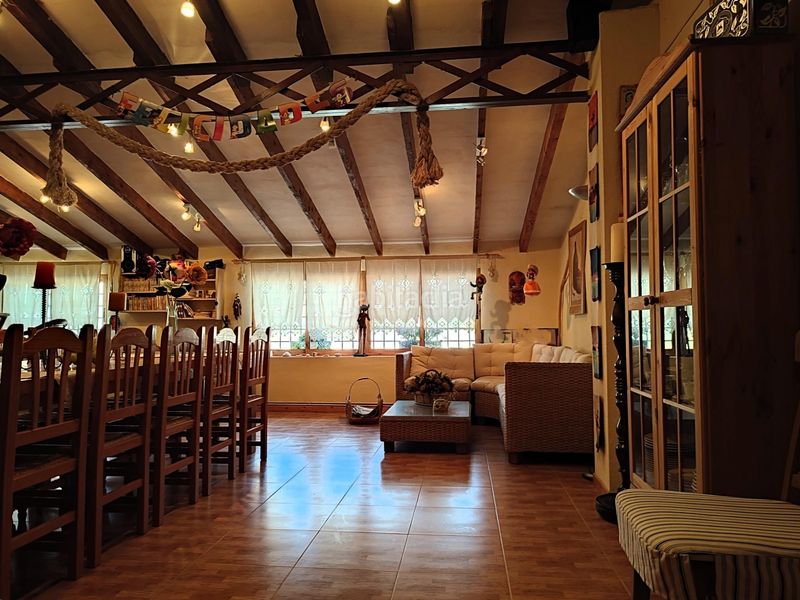 Foto 1cb6f960-6d84-4b72-b1c4-4e0e97465031. Casa amb aparcament piscina a Romana (la)