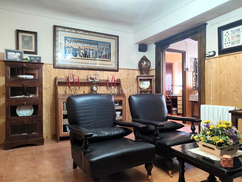 Foto 3501f689-c3db-4fcf-b58e-330f36b1009e. Casa amb aparcament piscina a Romana (la)