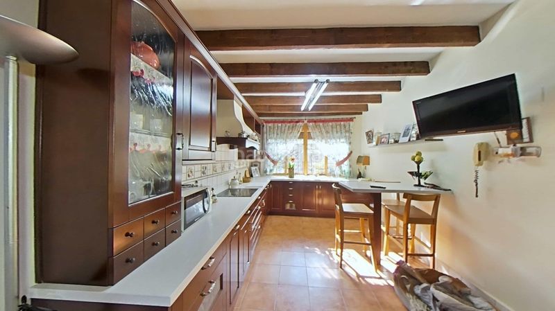 Foto ddf0ea6f-f713-4515-aff4-a7c4bf7f46fe. Casa amb calefacció aparcament piscina a Romana (la)
