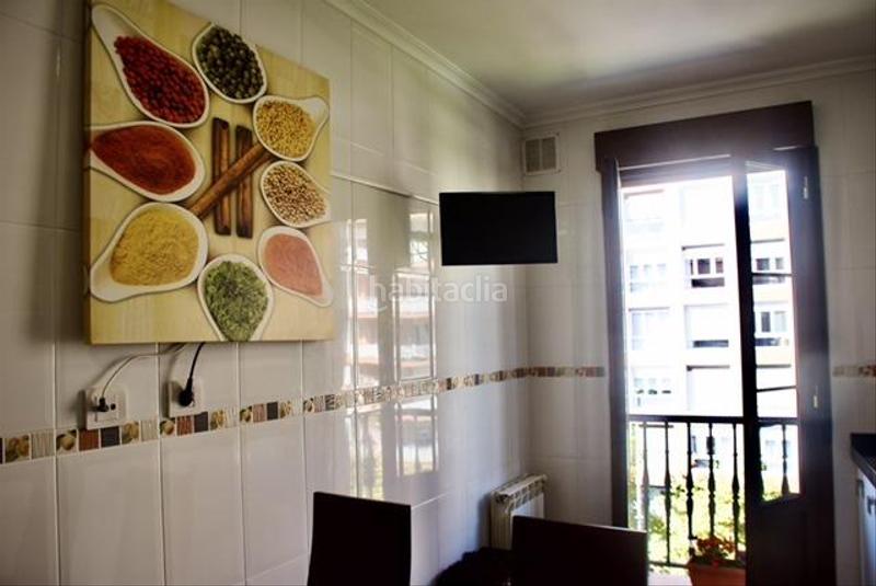 Foto 0d2b48f3-db03-4759-8ce1-8337dafd15c8. Duplex in calle cuesta del infierno 2 in Centro Laredo