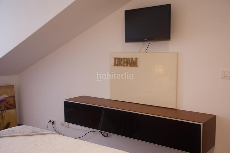 Foto 4a0bb4cf-d4e4-42c3-b0b1-da95dfdc9853. Duplex in calle cuesta del infierno 2 in Centro Laredo