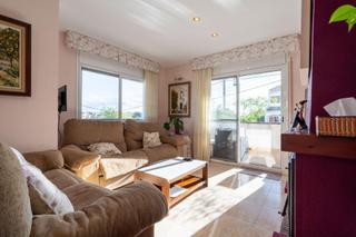 Chalet in Avenida avinguda de creixell, 23 23. Casa amplia, luminosa y lista para entrar a vivir en creixell