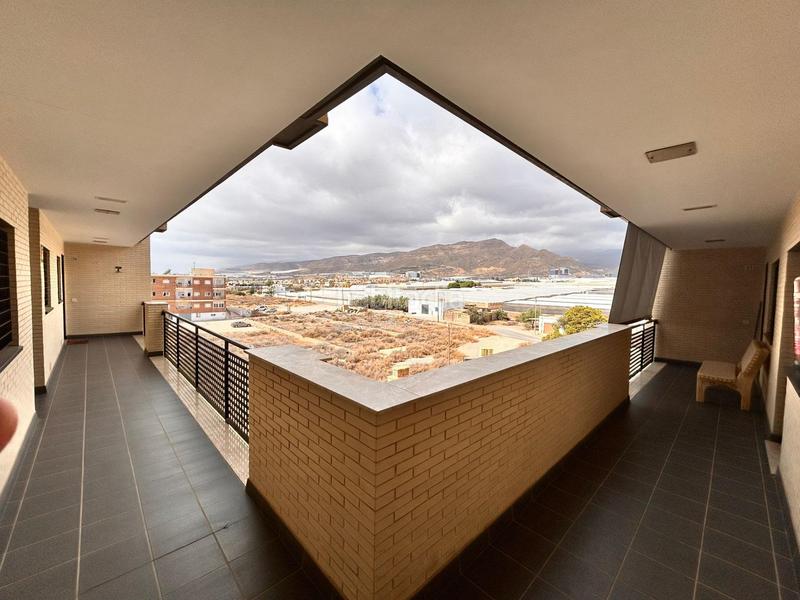 Foto 315c7461-29cf-46ae-8135-423828b34570. Appartement avec parking dans Aguadulce Norte Roquetas de Mar