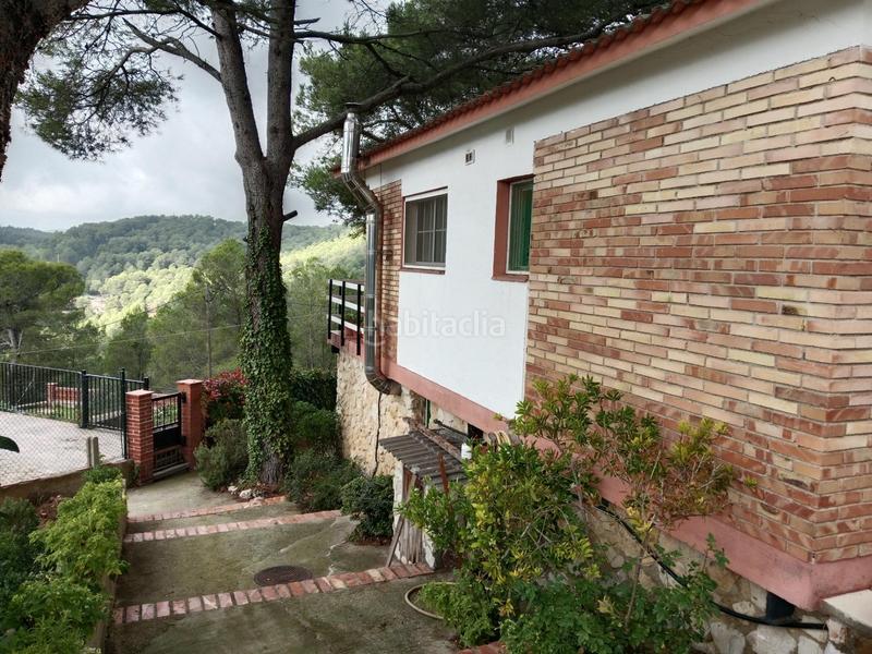 Foto e7ac4439-b68d-4ddc-8b02-95bcee44d1b4. Casa a calle cal cinc dies a Montmell (El)