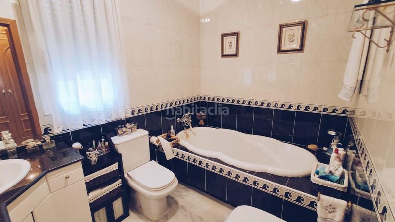 Foto 5b3ab725-908f-4331-8a8d-9726e0b9f93c. Casa amb calefacció aparcament piscina a Yeles