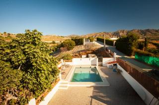 Masia a Centro. Casa de campo tradicional en venta cerca de salobreña  ubicación