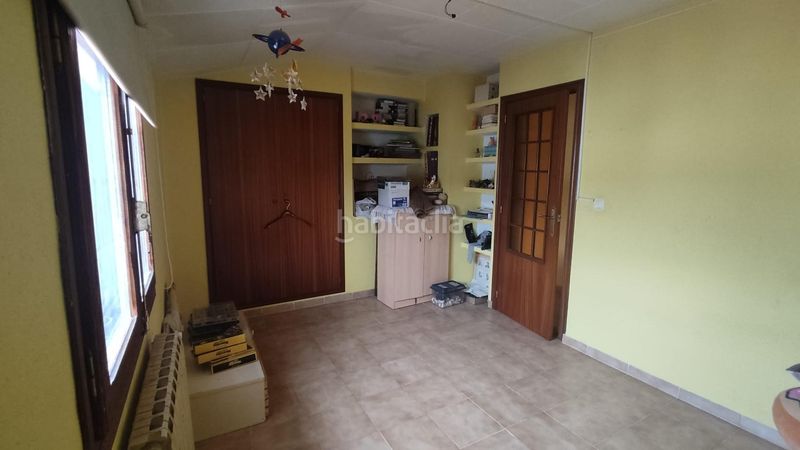 Foto 446b1e36-ba02-4806-9408-91691bcabeaa. Casa adosada  en Caudete de las Fuentes