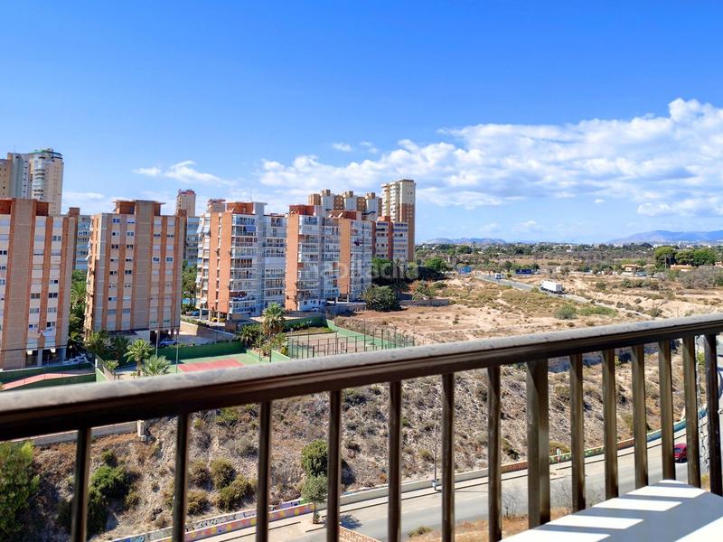 Foto 2bd7715f-18f7-4d98-a9d1-279cc909658c. Pis amb aparcament piscina a Playa Muchavista Campello (el)