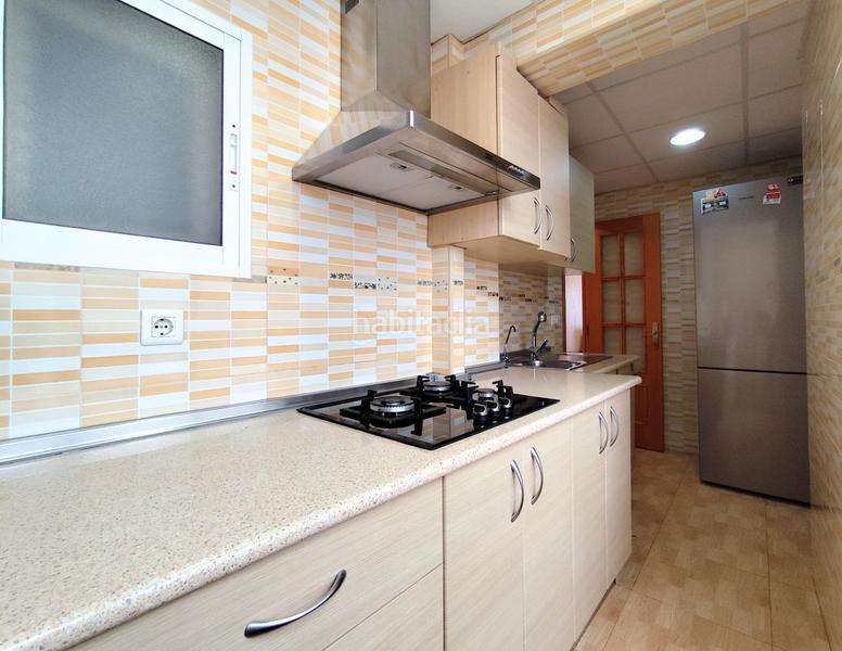 Foto fc5358d0-d5d3-43f7-92f1-5ddc843a5f18. Pis amb aparcament piscina a Playa Muchavista Campello (el)