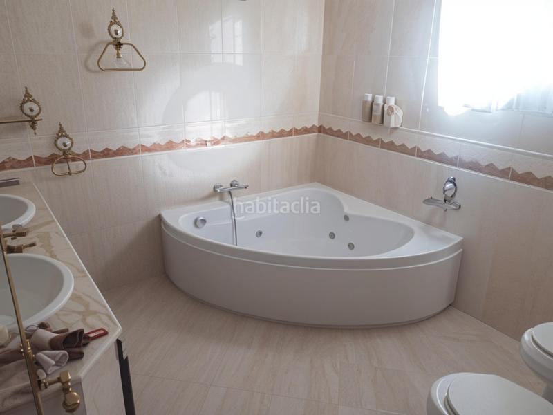 Foto da1bb339-9552-426a-a407-1d93b9d97e09. Chalet con parcheggio piscina in Paraíso Arenal - La Colina Córdoba