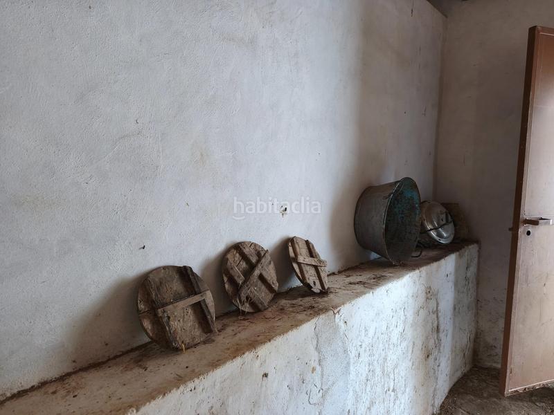 Foto a46c14d2-3cc0-442d-b55a-989b53e1f58f. Casale con parcheggio in Iznájar